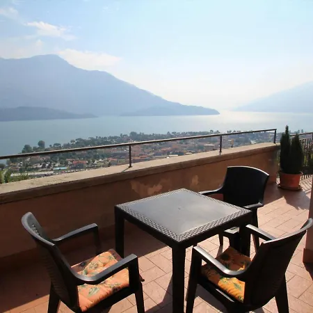 Locazione Turistica Azalee-4 * Веркана
