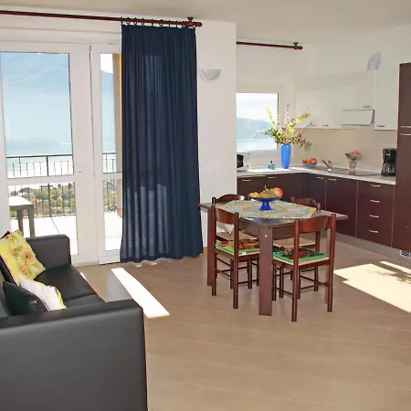 Locazione Turistica Azalee-4 * Веркана